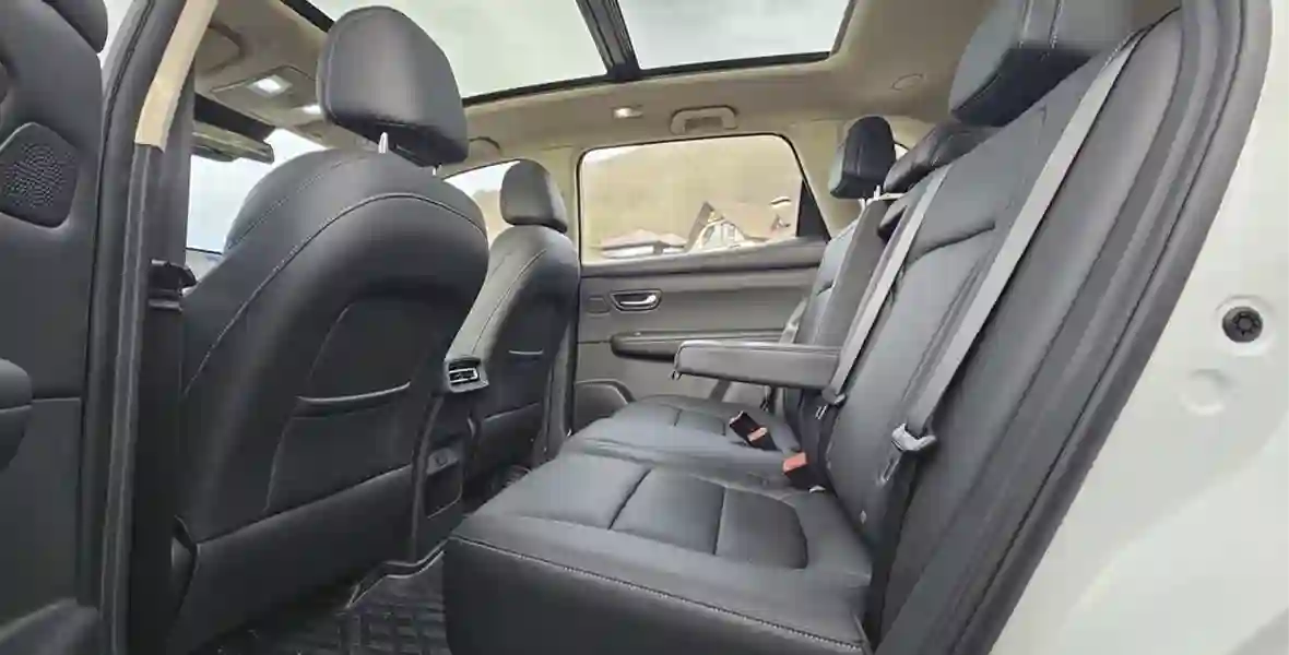 Новость EVOLUTE (На что способен самый доступный полноприводный гибрид. Наш тест-драйв EVOLUTE i‑SPACE 4×4)